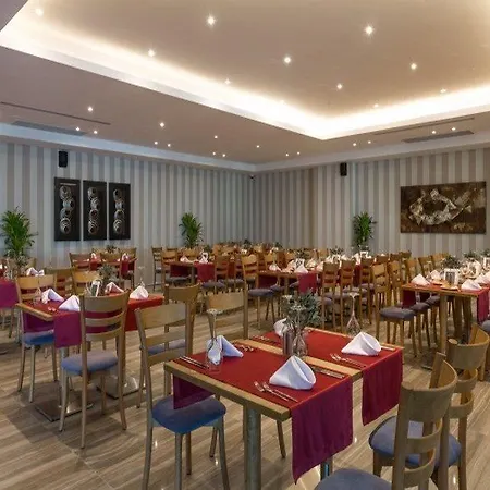Otel Boyalik & Çeşme