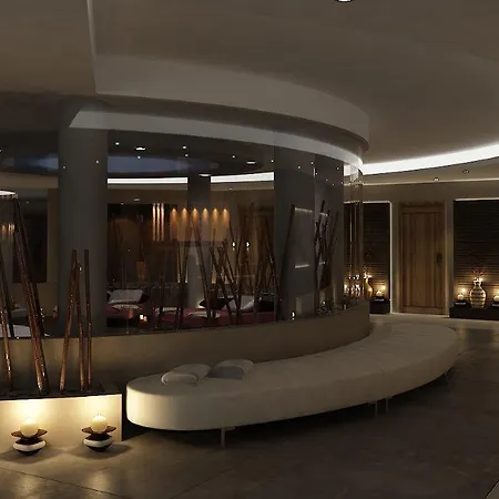 Otel Boyalik & Çeşme