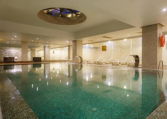 Boyalik & Hotell Çeşme