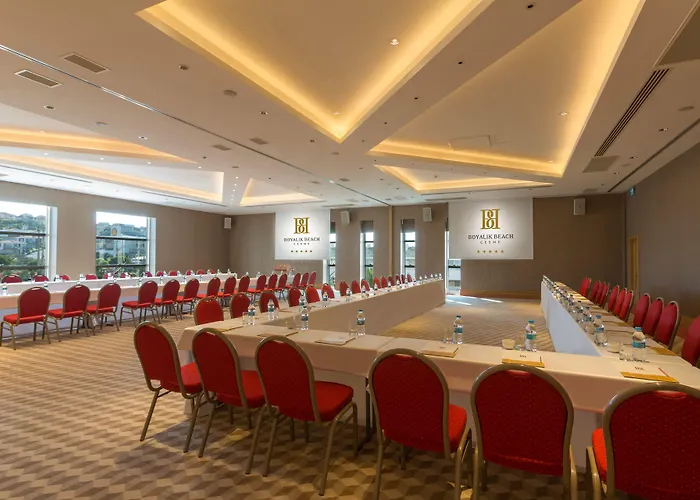 Boyalik & Hotell Çeşme