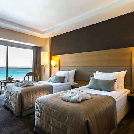 Boyalik & Hotel Çeşme