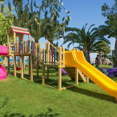 보얄리크 비치 앤 스파 체쉬메 5* Çeşme