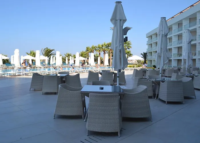 Boyalik & Otel Çeşme