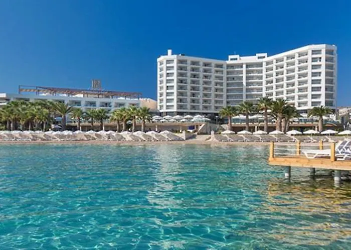 Otel Boyalik & Çeşme