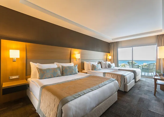 Boyalik & 5* Çeşme