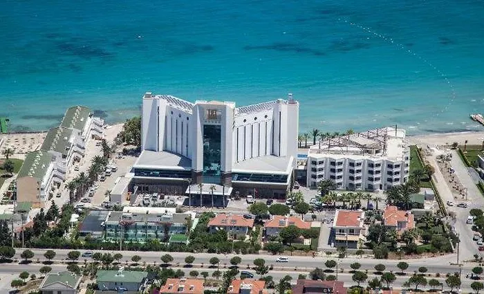 Boyalik & 5* Çeşme